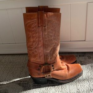 Frye Vintage Eagle Stitched Harness Boots 🦅